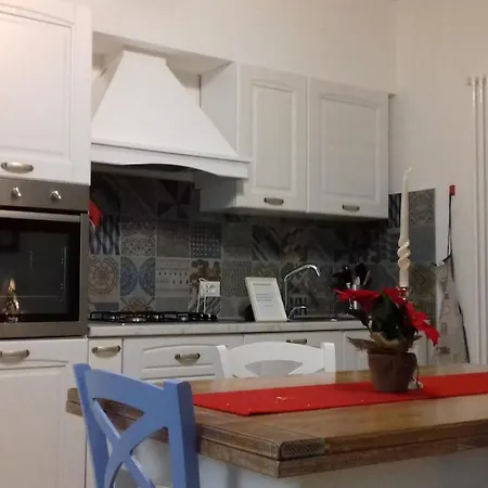 La Contessa Di Granarola Bed & Breakfast *